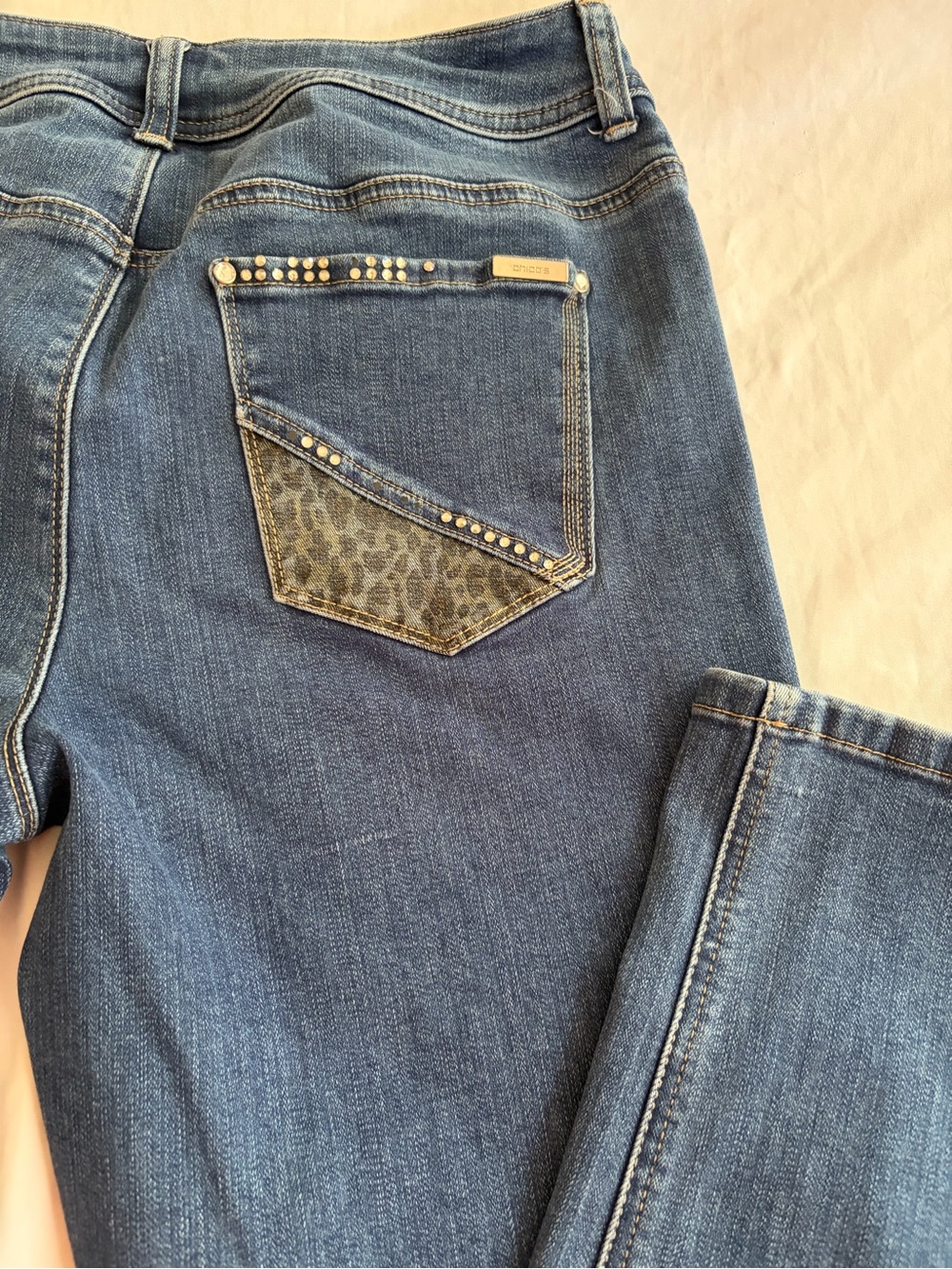 Chico’s So Slimming Jeans Size 0.5 (10/12)